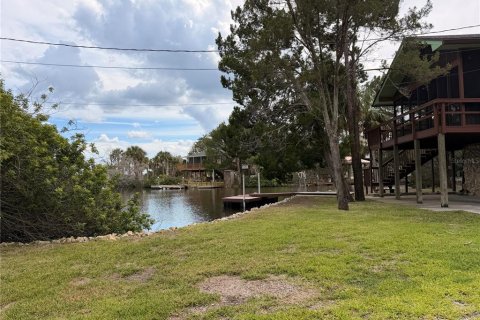 Casa en venta en Crystal River, Florida, 2 dormitorios, 111.48 m2 № 2388234 - foto 26