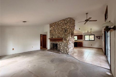 Casa en venta en Crystal River, Florida, 2 dormitorios, 111.48 m2 № 2388234 - foto 2