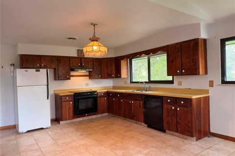 Casa en venta en Crystal River, Florida, 2 dormitorios, 111.48 m2 № 2388234 - foto 6