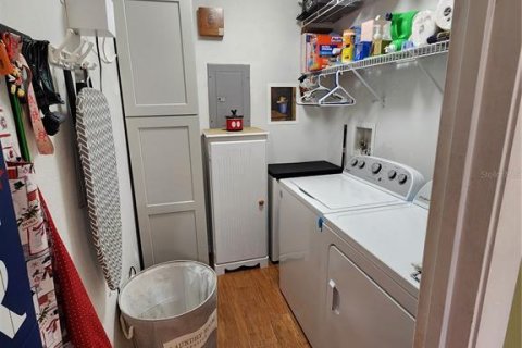 Купить виллу или дом в Сарасота, Флорида 7 комнат, 140.75м2, № 1838863 - фото 15