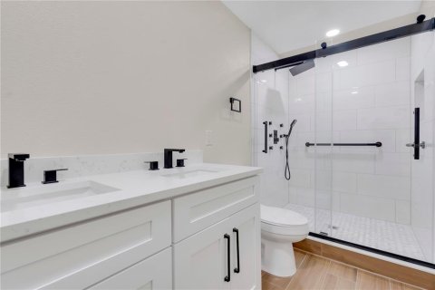 Villa ou maison à louer à Orlando, Floride: 3 chambres, 157.19 m2 № 2344815 - photo 13