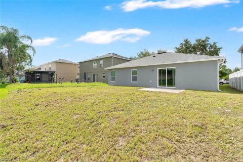 Villa ou maison à louer à Orlando, Floride: 3 chambres, 157.19 m2 № 2344815 - photo 22