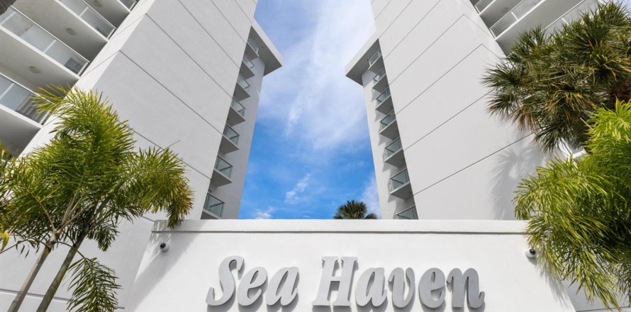 Condominio en Pompano Beach, Florida, 2 dormitorios  № 2187411