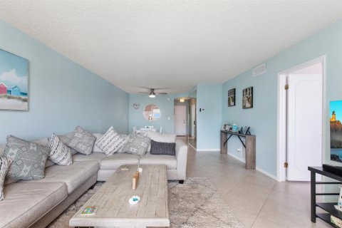 Condominio en venta en Pompano Beach, Florida, 2 dormitorios, 91.04 m2 № 2187411 - foto 24