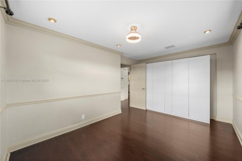 Villa ou maison à louer à Oakland Park, Floride: 3 chambres, 160.07 m2 № 1946424 - photo 16