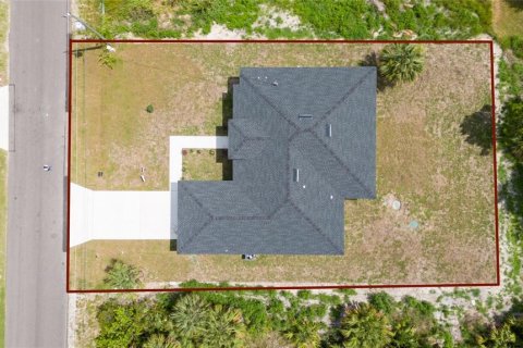 House in Palm Bay, Florida 4 bedrooms, 172.43 sq.m. № 1795340 - photo 16