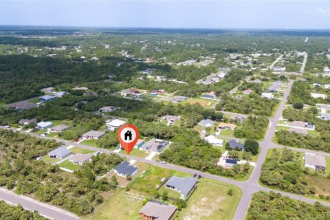 House in Palm Bay, Florida 4 bedrooms, 172.43 sq.m. № 1795340 - photo 11