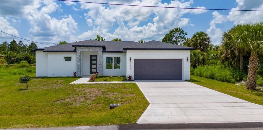 House in Palm Bay, Florida 4 bedrooms, 172.43 sq.m. № 1795340