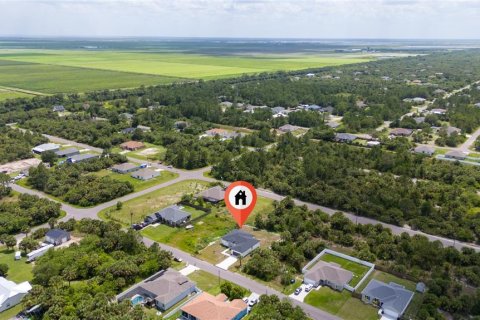 House in Palm Bay, Florida 4 bedrooms, 172.43 sq.m. № 1795340 - photo 7