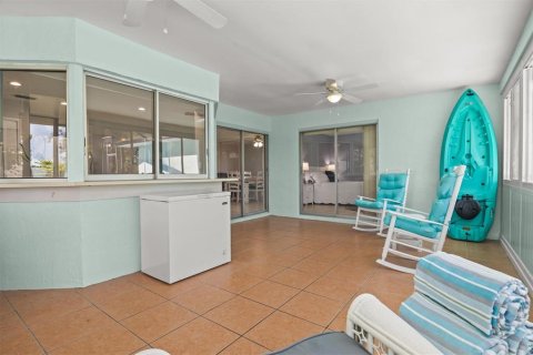 House in Sebring, Florida 3 bedrooms, 177.54 sq.m. № 1918861 - photo 27