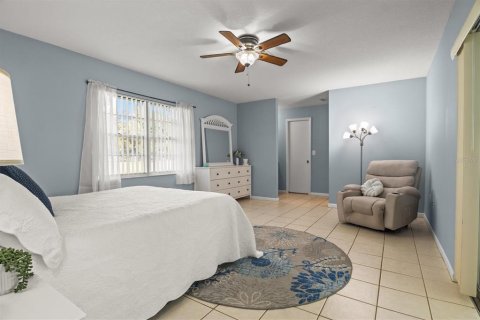 House in Sebring, Florida 3 bedrooms, 177.54 sq.m. № 1918861 - photo 23