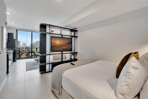 Купить кондоминиум в Майами, Флорида 1 комната, 41.06м2, № 2256592 - фото 6