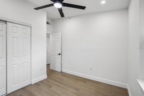 Villa ou maison à vendre à Sarasota, Floride: 2 chambres, 63.36 m2 № 2409899 - photo 20