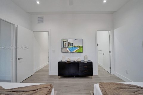 Touwnhouse à louer à Fort Lauderdale, Floride: 4 chambres, 223.43 m2 № 2322039 - photo 29