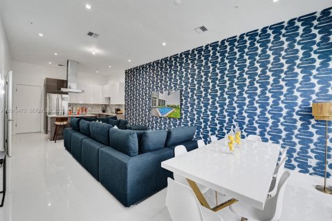 Touwnhouse à louer à Fort Lauderdale, Floride: 4 chambres, 223.43 m2 № 2322039 - photo 25