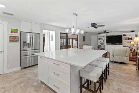 House in Bradenton, Florida 3 bedrooms, 237.27 sq.m. № 1682964 - photo 24