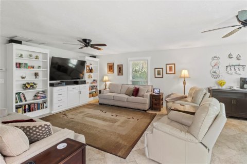 House in Bradenton, Florida 3 bedrooms, 237.27 sq.m. № 1682964 - photo 29