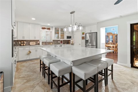 House in Bradenton, Florida 3 bedrooms, 237.27 sq.m. № 1682964 - photo 23
