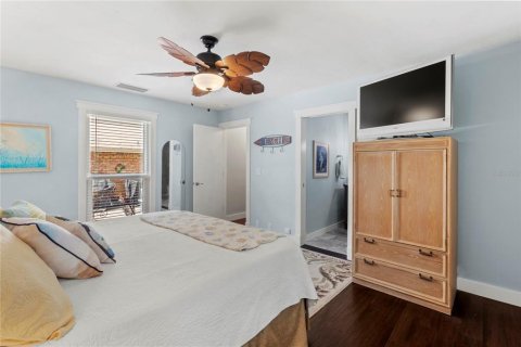 House in Bradenton, Florida 3 bedrooms, 237.27 sq.m. № 1682964 - photo 7