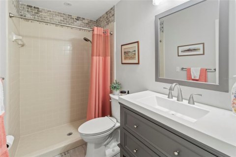House in Bradenton, Florida 3 bedrooms, 237.27 sq.m. № 1682964 - photo 11