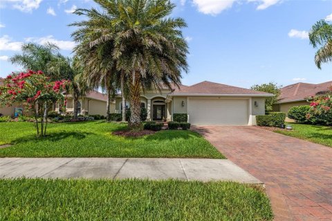 House in Palm Coast, Florida 3 bedrooms, 180.97 sq.m. № 2237894