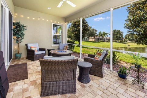 House in Palm Coast, Florida 3 bedrooms, 180.97 sq.m. № 2237894 - photo 23