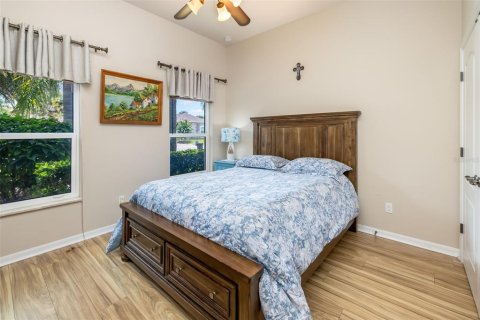 House in Palm Coast, Florida 3 bedrooms, 180.97 sq.m. № 2237894 - photo 6