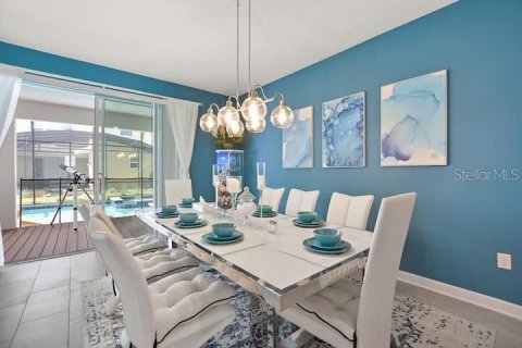 Casa en venta en Kissimmee, Florida, 8 dormitorios, 398.46 m2 № 2232963 - foto 14