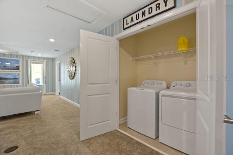Casa en venta en Kissimmee, Florida, 8 dormitorios, 398.46 m2 № 2232963 - foto 24
