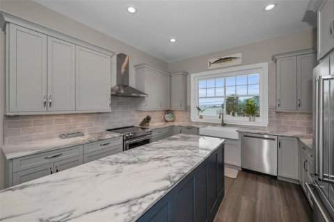Villa ou maison à vendre à Saint Pete Beach, Floride: 5 chambres, 281.31 m2 № 1914125 - photo 29