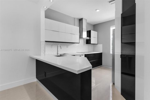 Townhouse in Homestead, Florida 4 bedrooms, 146.04 sq.m. № 2028106 - photo 2