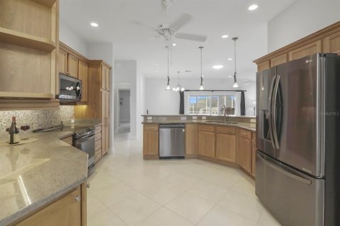 Casa en venta en The Villages, Florida, 3 dormitorios, 178.93 m2 № 1898783 - foto 15