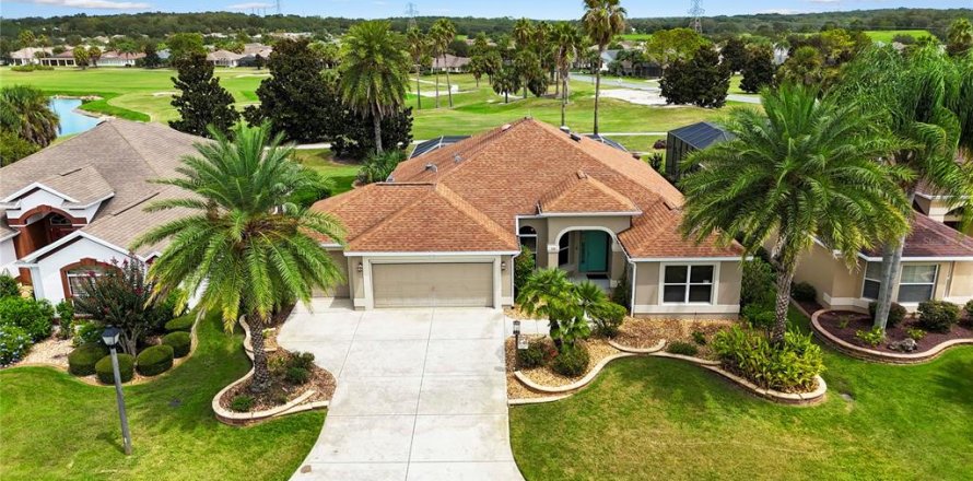 Villa ou maison à The Villages, Floride 3 chambres, 178.93 m2 № 1898783