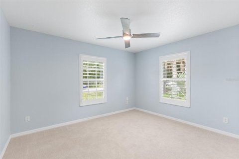 Villa ou maison à vendre à North Port, Floride: 3 chambres, 117.71 m2 № 2399461 - photo 22