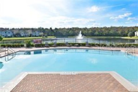 Condo in Orlando, Florida, 3 bedrooms  № 1901595 - photo 10