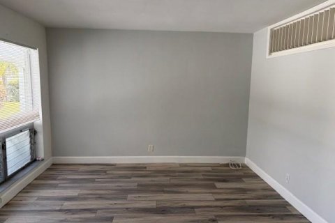 Appartement à louer à Fort Lauderdale, Floride: 1 chambre, 65.03 m2 № 2385450 - photo 3