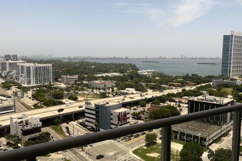 Condo in Miami, Florida, 1 bedroom № 1874607 - photo 9