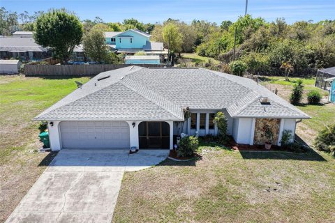 Villa ou maison à vendre à Port Charlotte, Floride: 3 chambres, 196.77 m2 № 2233133 - photo 27