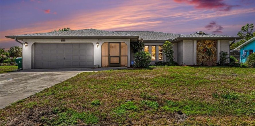 Villa ou maison à Port Charlotte, Floride 3 chambres, 196.77 m2 № 2233133