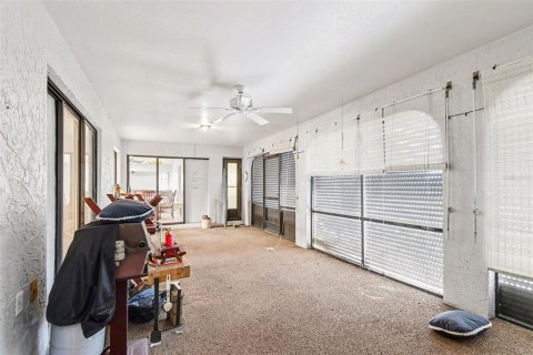 Villa ou maison à vendre à Port Charlotte, Floride: 3 chambres, 196.77 m2 № 2233133 - photo 14