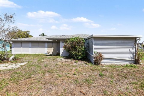 Villa ou maison à vendre à Port Charlotte, Floride: 3 chambres, 196.77 m2 № 2233133 - photo 26