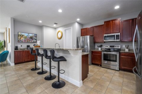 House in Kissimmee, Florida 11 bedrooms, 437.29 sq.m. № 2138184 - photo 3