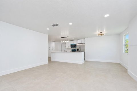 Villa ou maison à vendre à Oldsmar, Floride: 3 chambres, 144 m2 № 2423907 - photo 16