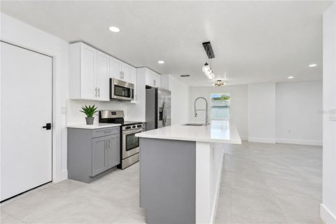 Villa ou maison à vendre à Oldsmar, Floride: 3 chambres, 144 m2 № 2423907 - photo 9