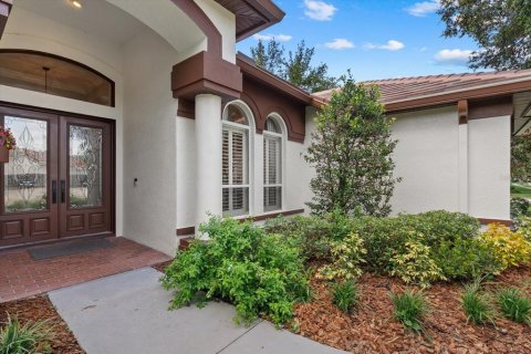 Casa en venta en Tampa, Florida, 4 dormitorios, 263.75 m2 № 2223715 - foto 2