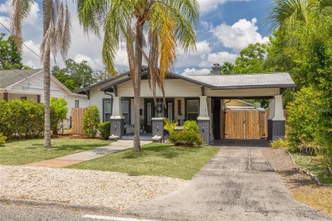 House in Tampa, Florida 2 bedrooms, 104.79 sq.m. № 2096752 - photo 29