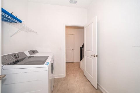 Купить виллу или дом в Киссимми, Флорида 4 комнаты, 278.34м2, № 1544179 - фото 16