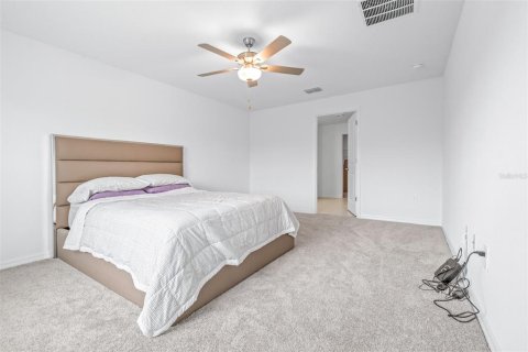 House in Wimauma, Florida 4 bedrooms, 179.77 sq.m. № 2097565 - photo 24