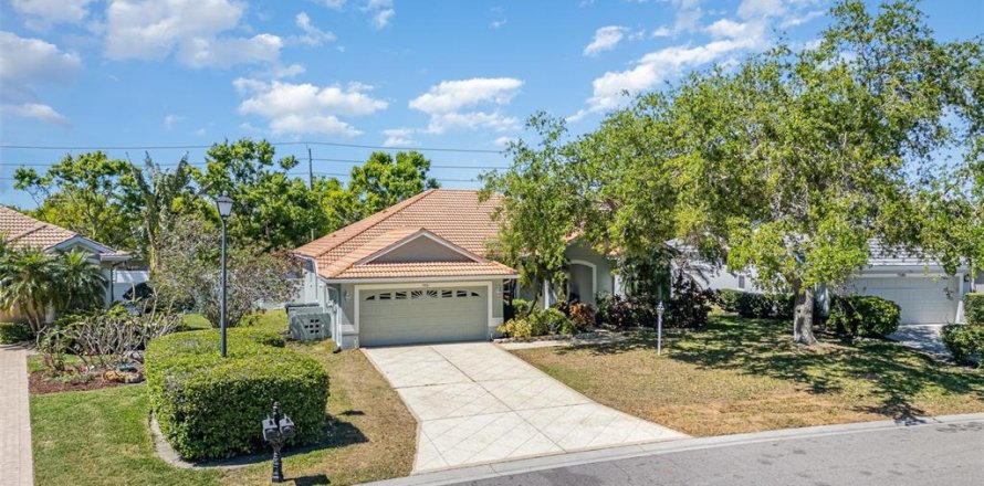 Casa en Sarasota, Florida 3 dormitorios, 169.45 m2 № 1585780