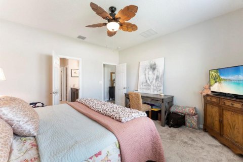 House in Howey-in-the-Hills, Florida 4 bedrooms, 177.44 sq.m. № 1885105 - photo 21